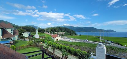 Pension Manoa