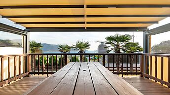 Pension Manoa