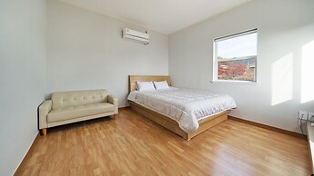 Pension Manoa