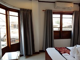 Lao Silk Hotel