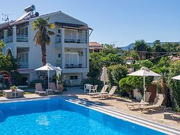 Angela Hotel and Apartments