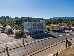 Angela Hotel and Apartments