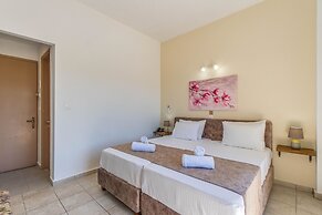 Angela Hotel and Apartments