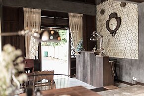 ONCE (upon a time) Chiang Mai Boutique Home