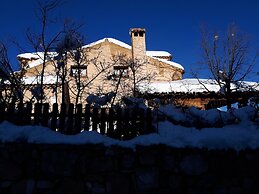 La Casona de Requijada