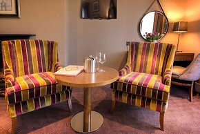 Bishop's Gate Hotel