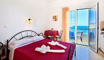 Isadora Apartments