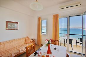 Isadora Apartments