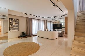Anemos Luxury Grand Resort
