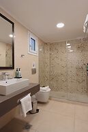Anemos Luxury Grand Resort