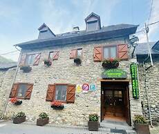 Hostal Escuils