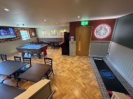 19th Hole Hotel