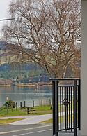 Acacia Lake View Motel