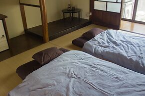 Guesthouse MADO – Hostel