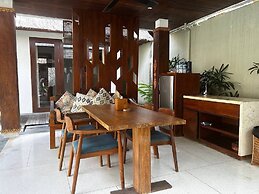Regali Villa