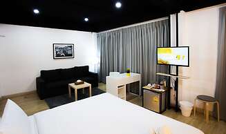My Room by Sermsub