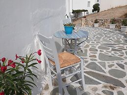 Athina Studios