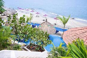 Hotel Santorini Kima Beach Resort