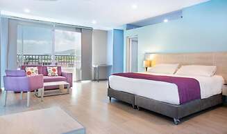 Hotel Santorini Kima Beach Resort