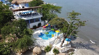 Hotel Santorini Kima Beach Resort