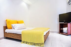 Hotel Santorini Kima Beach Resort