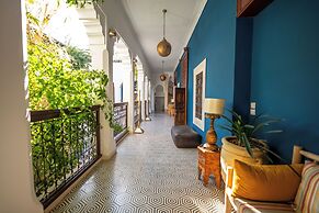 Riad Les Yeux Bleus