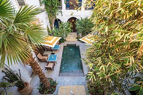 Riad Les Yeux Bleus