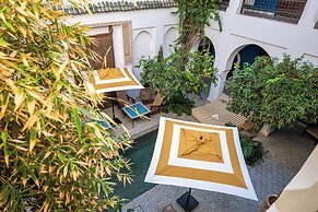 Riad Les Yeux Bleus