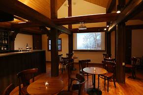 Bliss Lodging