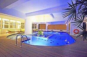 Ocean Edge Suites & Hotel Colombo