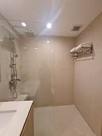 The Residence on Thonglor by UHG