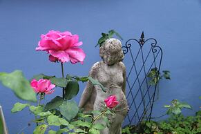 Bed & Breakfast No. 31 im Rosengarten
