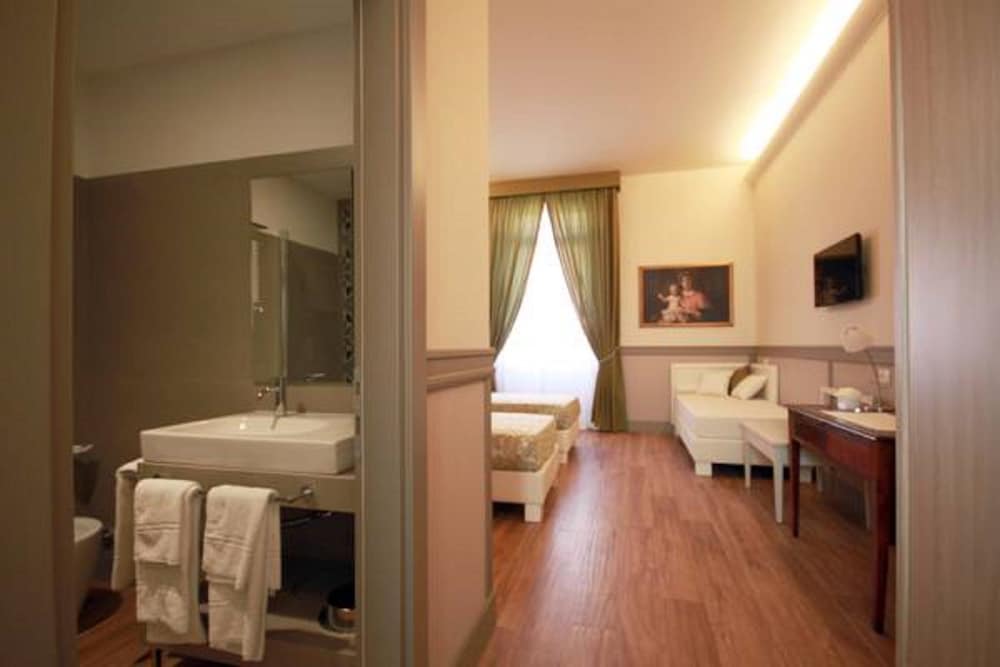 Basilica Hotel