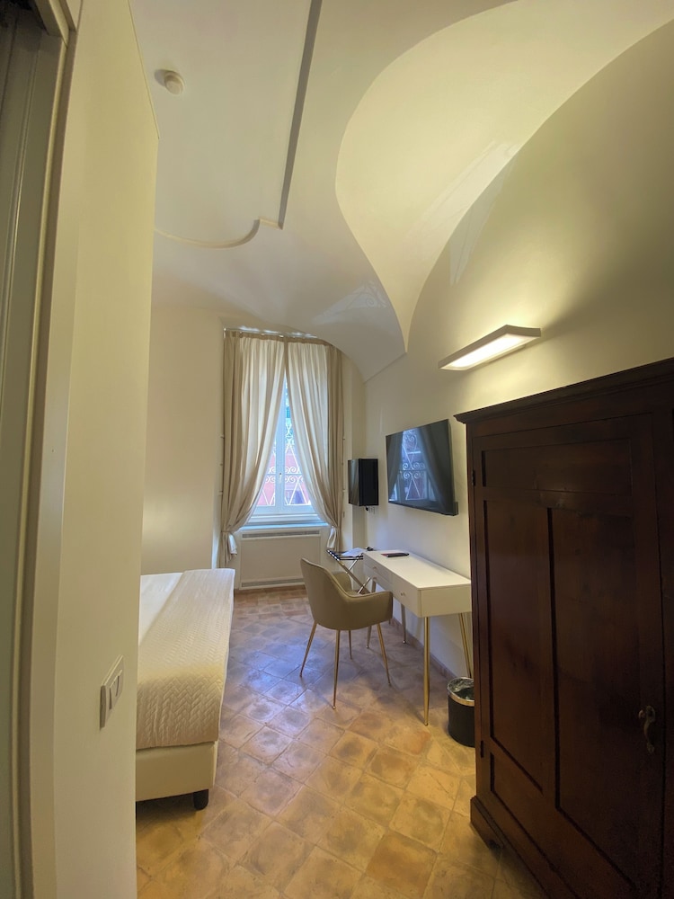 Basilica Hotel
