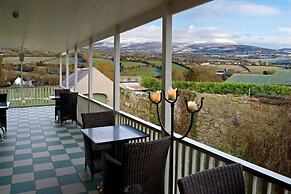 Step House Hotel