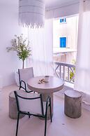 Milos Bay Suites