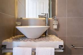Milos Bay Suites