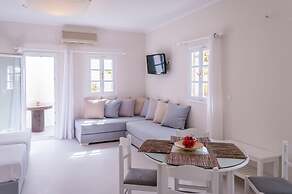 Milos Bay Suites