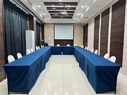 Laemchabang City Hotel