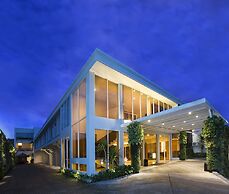 Lunara Home Living by Daphna Management
