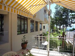 Pinus Otel