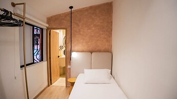 Viajero Cali Hostel & Salsa School
