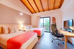 La Huerta Hotel
