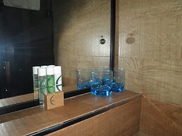 Aquarian Tide Hotel