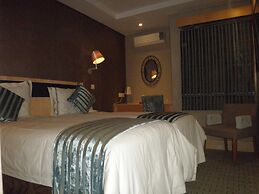Aquarian Tide Hotel