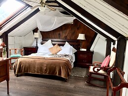 Harfield Guest Villa