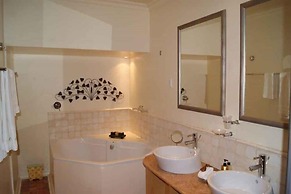 Calitzdorp Country House