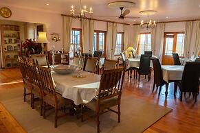 Calitzdorp Country House