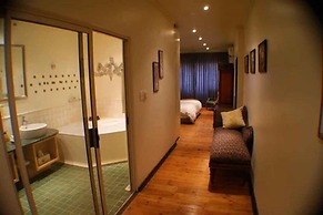 Calitzdorp Country House