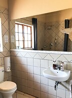 Buyskop Lodge